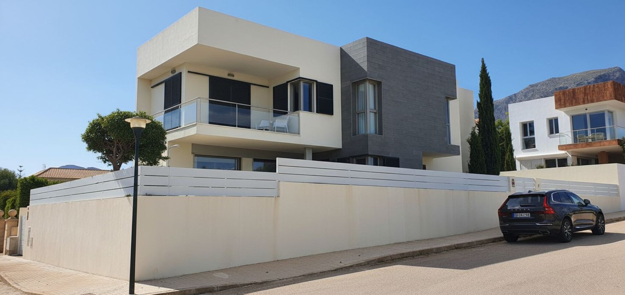 Moderne Villa mit Aufzug, Sauna & Aerothermie